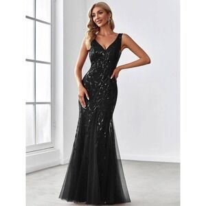 Ever Pretty Oriel Black Sequin Mermaid V Neck Formal Evening Gown NWOT / SZ 4